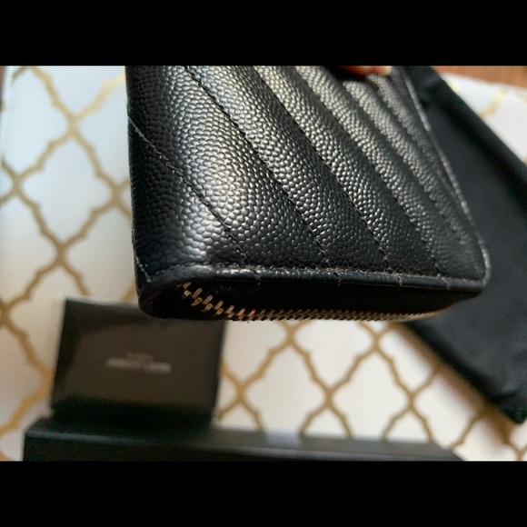 Saint Laurent Monogram Zip Around Wallet - Picture 6 of 9